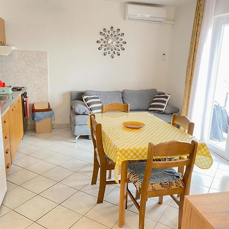 Apartment Nede Trogir Exterior foto